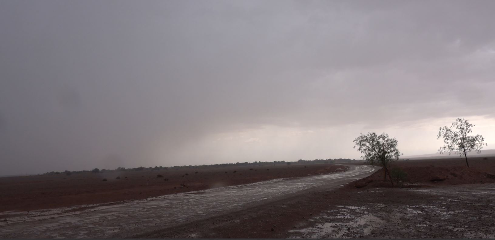 Regen im Valle de la Luna