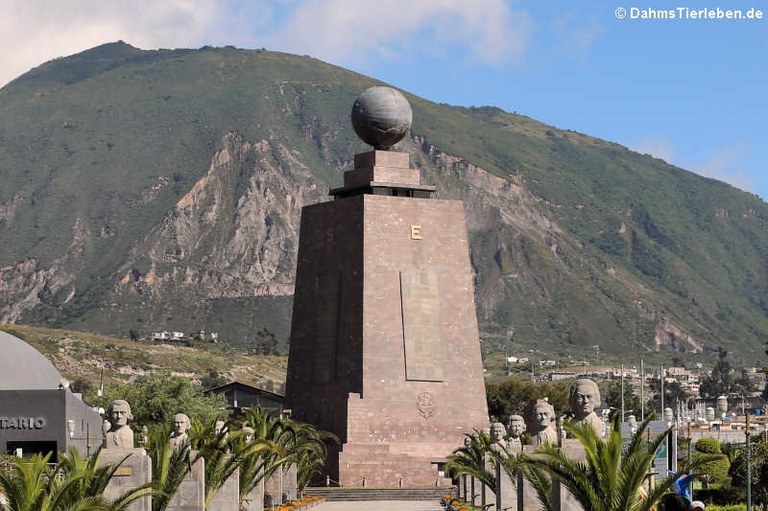 La Mitad del Mundo